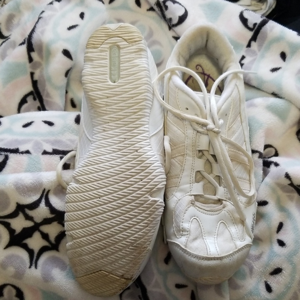Kaepa Cheer shoes